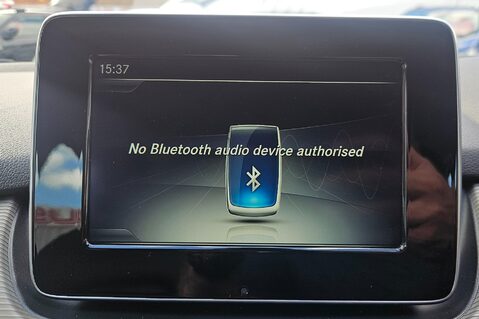 Mercedes-Benz B Class B 180 SE..AUTOMATIC..SAT NAV.. REVERSING CAMERA.. FULL LEATHER.. 5 SERVICES 20