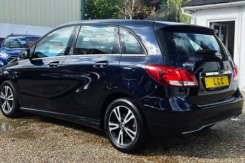 Mercedes-Benz B Class B 180 SE..AUTOMATIC..SAT NAV.. REVERSING CAMERA.. FULL LEATHER.. 5 SERVICES 9