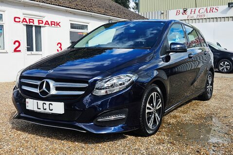 Mercedes-Benz B Class B 180 SE..AUTOMATIC..SAT NAV.. REVERSING CAMERA.. FULL LEATHER.. 5 SERVICES 4