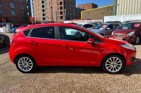 Ford Fiesta TITANIUM X AUTOMATIC! 1 PREVIOUS OWNER! £35 ROAD TAX! 5 SERVICES! 7