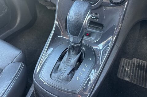Ford Fiesta TITANIUM X AUTOMATIC! 1 PREVIOUS OWNER! £35 ROAD TAX! 5 SERVICES! 4