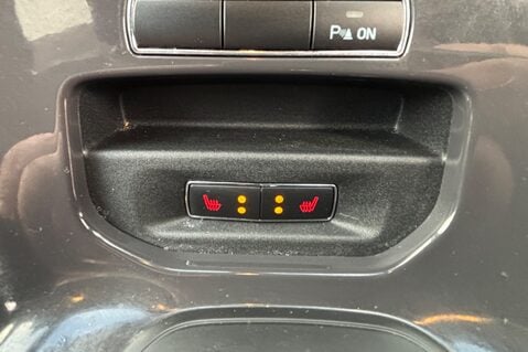 Ford Fiesta TITANIUM X AUTOMATIC! 1 PREVIOUS OWNER! £35 ROAD TAX! 5 SERVICES! 24