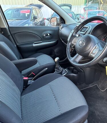 Nissan MICRA 1.2 ACENTA  LOOK !! ONLY 10000 MILES! £35 TAX! 1 OWNER! 6 SERVICES! 3