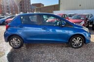 Toyota Yaris 1.3 VVT-I ICON LOOK!! 35K 1 PREVIOUS OWNER! 10 MAIN DEALER SERVICES 3
