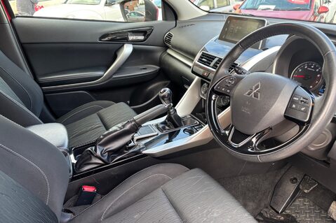 Mitsubishi Eclipse Cross 3 1.5 LOOK 32000 MILES! GREAT HISTORY! 3 SERVICES!  2