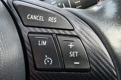 Mazda 3 2.0 SE-L  GREAT SERVICE HISTORY! 8 SERVICES! £35 ROAD TAX! SAT NAV.DAB  28