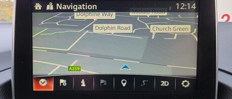 Mazda 3 2.0 SE-L  GREAT SERVICE HISTORY! 8 SERVICES! £35 ROAD TAX! SAT NAV.DAB  1