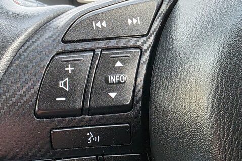 Mazda 3 2.0 SE-L  GREAT SERVICE HISTORY! 8 SERVICES! £35 ROAD TAX! SAT NAV.DAB  26