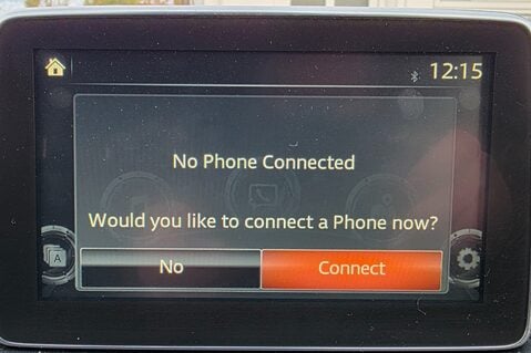 Mazda 3 2.0 SE-L  GREAT SERVICE HISTORY! 8 SERVICES! £35 ROAD TAX! SAT NAV.DAB  25