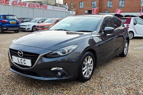 Mazda 3 2.0 SE-L  GREAT SERVICE HISTORY! 8 SERVICES! £35 ROAD TAX! SAT NAV.DAB  4