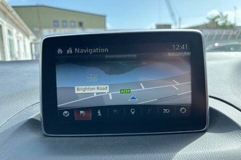 Mazda 3 2.0 SE-L  GREAT SERVICE HISTORY! 8 SERVICES! £35 ROAD TAX! SAT NAV.DAB  3