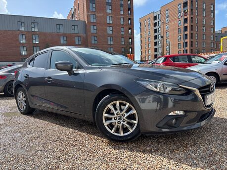 Mazda 3 2.0 SE-L  GREAT SERVICE HISTORY! 8 SERVICES! £35 ROAD TAX! SAT NAV.DAB 