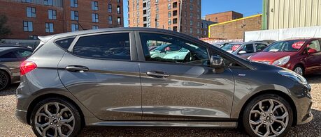 Ford Fiesta ST-LINE X 1 PREVIOUS KEEPER! SAT NAV! B&O HI-FI! BLUETOOTH! 1