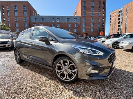 Ford Fiesta 1.0 ST-LINE X   40K !! STUNNING! 6 SERVICES! LAST OWNER 5 YEARS! SAT NAV 
