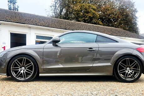 Audi TT 2.0 TDI QUATTRO S LINE BLACK EDITION BOSE HIFI LAST OWNER 11 YEARS!