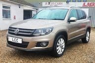Volkswagen Tiguan MATCH TDI BLUEMOTION TECH 4x4 AUTOMATIC! 11 SERVICES! SAT NAV !! 8
