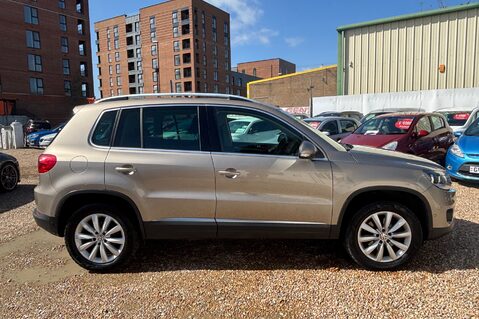 Volkswagen Tiguan MATCH TDI BLUEMOTION TECH 4x4 AUTOMATIC! 11 SERVICES! SAT NAV !! 7