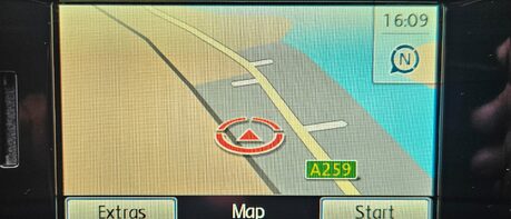 Volkswagen Tiguan MATCH TDI BLUEMOTION TECH 4x4 AUTOMATIC! 11 SERVICES! SAT NAV !! 1