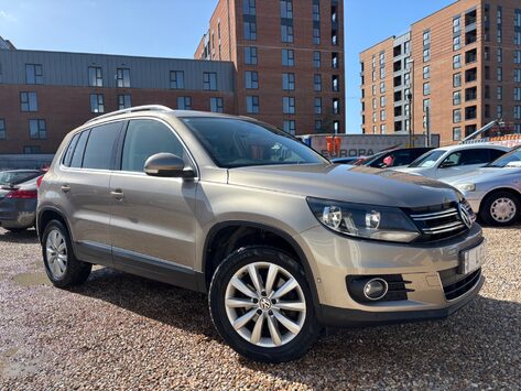Volkswagen Tiguan MATCH TDI BLUEMOTION TECH 4x4 AUTOMATIC! 11 SERVICES! SAT NAV !!