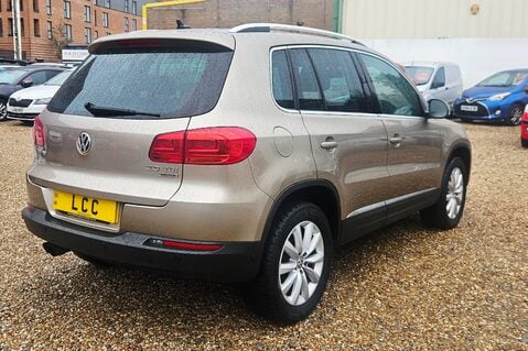 Volkswagen Tiguan MATCH TDI BLUEMOTION TECH 4x4 AUTOMATIC! 11 SERVICES! SAT NAV !! 14