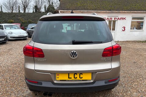 Volkswagen Tiguan MATCH TDI BLUEMOTION TECH 4x4 AUTOMATIC! 11 SERVICES! SAT NAV !! 8