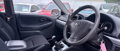 Suzuki Grand Vitara 16V LOOK! JUST 63000 MILES! SERVICE HISTORY! 8 STAMPS! 4X4! 1