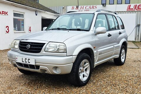 Suzuki Grand Vitara 16V LOOK! JUST 63000 MILES! SERVICE HISTORY! 8 STAMPS! 4X4! 4