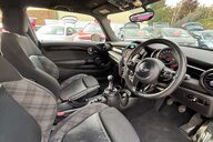 Mini Hatch COOPER 1.5 CHILLI LOOK! JUST 46000 MILES! SERVICE HISTORY! MINI CONNECTED 12