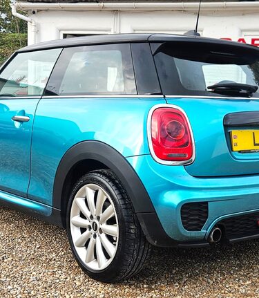 Mini Hatch COOPER 1.5 3 door LOOK! JUST 46000 MILES! SERVICE HISTORY! AQUA BLUE! 3