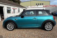 Mini Hatch COOPER 1.5 CHILLI LOOK! JUST 46000 MILES! SERVICE HISTORY! MINI CONNECTED 6
