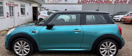 Mini Hatch COOPER 1.5 CHILLI LOOK! JUST 46000 MILES! SERVICE HISTORY! MINI CONNECTED 1