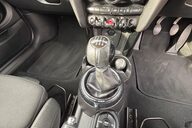 Mini Hatch COOPER 1.5 CHILLI LOOK! JUST 46000 MILES! SERVICE HISTORY! MINI CONNECTED 21