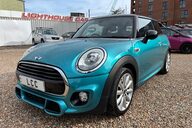 Mini Hatch COOPER 1.5 CHILLI LOOK! JUST 46000 MILES! SERVICE HISTORY! MINI CONNECTED 5