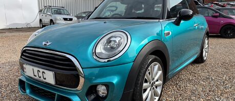 Mini Hatch COOPER 1.5 CHILLI LOOK! JUST 46000 MILES! SERVICE HISTORY! MINI CONNECTED 1