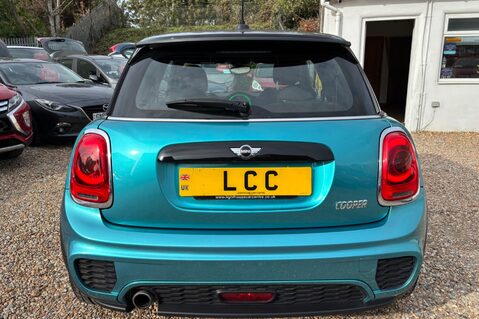Mini Hatch COOPER 1.5 CHILLI LOOK! JUST 46000 MILES! SERVICE HISTORY! MINI CONNECTED 10