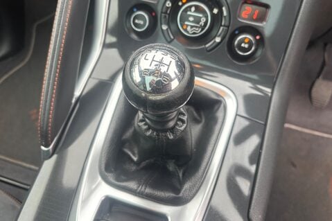 Peugeot 3008 HDI CROSSWAY 1.6 HDi,GLASS ROOF,SAT NAV,HEAD UP DISPLAY,F/S/H 21