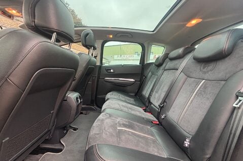 Peugeot 3008 HDI CROSSWAY 1.6 HDi,GLASS ROOF,SAT NAV,HEAD UP DISPLAY,F/S/H 29