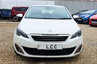 Peugeot 308 PURETECH S/S ALLURE.. AUTOMATIC.. 9 MAIN DEALER SERVICES. 1 PREVIOUS KEEPER 2