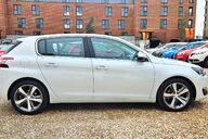 Peugeot 308 PURETECH S/S ALLURE.. AUTOMATIC.. 9 MAIN DEALER SERVICES. 1 PREVIOUS KEEPER 11
