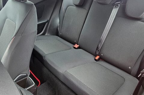 Ford Fiesta ST-LINE LOOK! 1 OWNER FROM NEW!  STUNNING CAR! 16