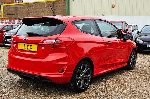 Ford Fiesta ST-LINE LOOK! 1 OWNER FROM NEW!  STUNNING CAR! 11