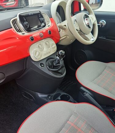 Fiat 500 1.2 LOUNGE LOOK! JUST 62000 MILES! 1 PREVIOUS KEEPER! GLASS ROOF ,BLUETOOTH 3