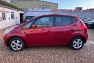Kia Venga 3 1.6 .. AUTOMATIC.. ELECTRIC SUNROOF.. HEATED FRONT SEATS... 11 SERVICES 7
