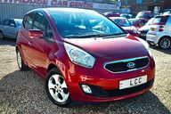 Kia Venga 3 1.6 .. AUTOMATIC.. ELECTRIC SUNROOF.. HEATED FRONT SEATS... 11 SERVICES 1