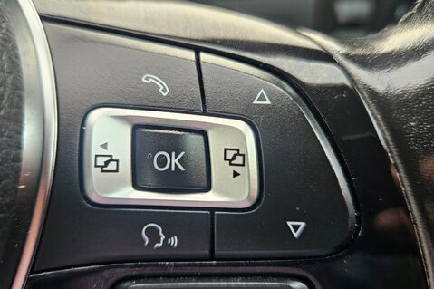 Volkswagen Golf MATCH TDI BLUEMOTION TECHNOLOGY LOOK! £20 TAX!DAB,BLUETOOTH 16
