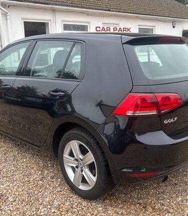 Volkswagen Golf MATCH TDI BLUEMOTION TECHNOLOGY LOOK! £20 TAX!DAB,BLUETOOTH 3