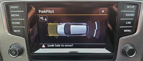 Volkswagen Golf MATCH TDI BLUEMOTION TECHNOLOGY LOOK! £20 TAX!DAB,BLUETOOTH 1