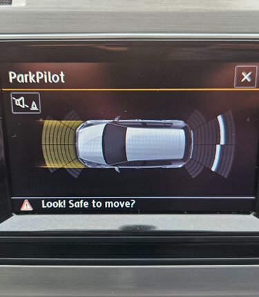 Volkswagen Golf MATCH TDI BLUEMOTION TECHNOLOGY LOOK! £20 TAX!DAB,BLUETOOTH 3