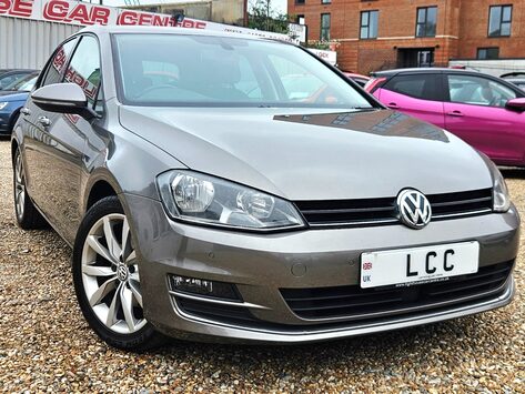 Volkswagen Golf GT TSI 150 BHP BLUEMOTION TECHNOLOGY LOOK! 1 PREVIOUS KEEPER! 9 SERVICES!