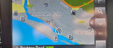 Toyota Rav 4 D-4D BUSINESS EDITION LOOK! 37000 MILES! 1 OWNER! SAT NAVIGATION 1